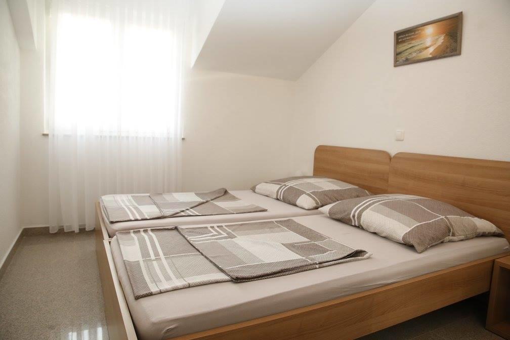 Apartments Simic Vodice Esterno foto