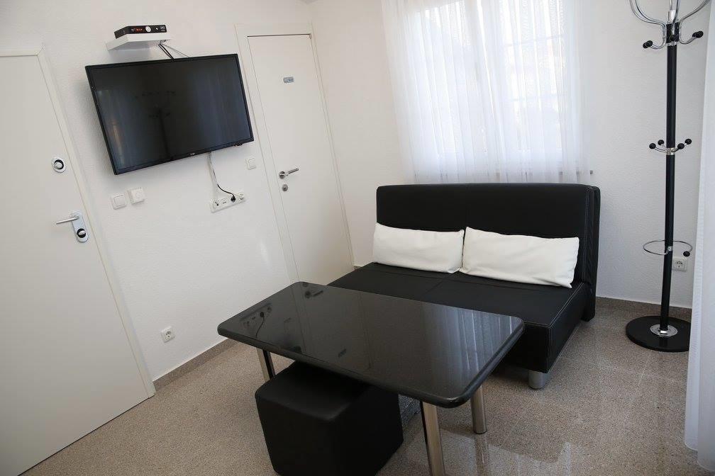 Apartments Simic Vodice Esterno foto