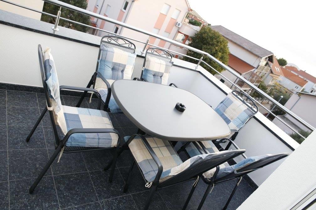 Apartments Simic Vodice Esterno foto